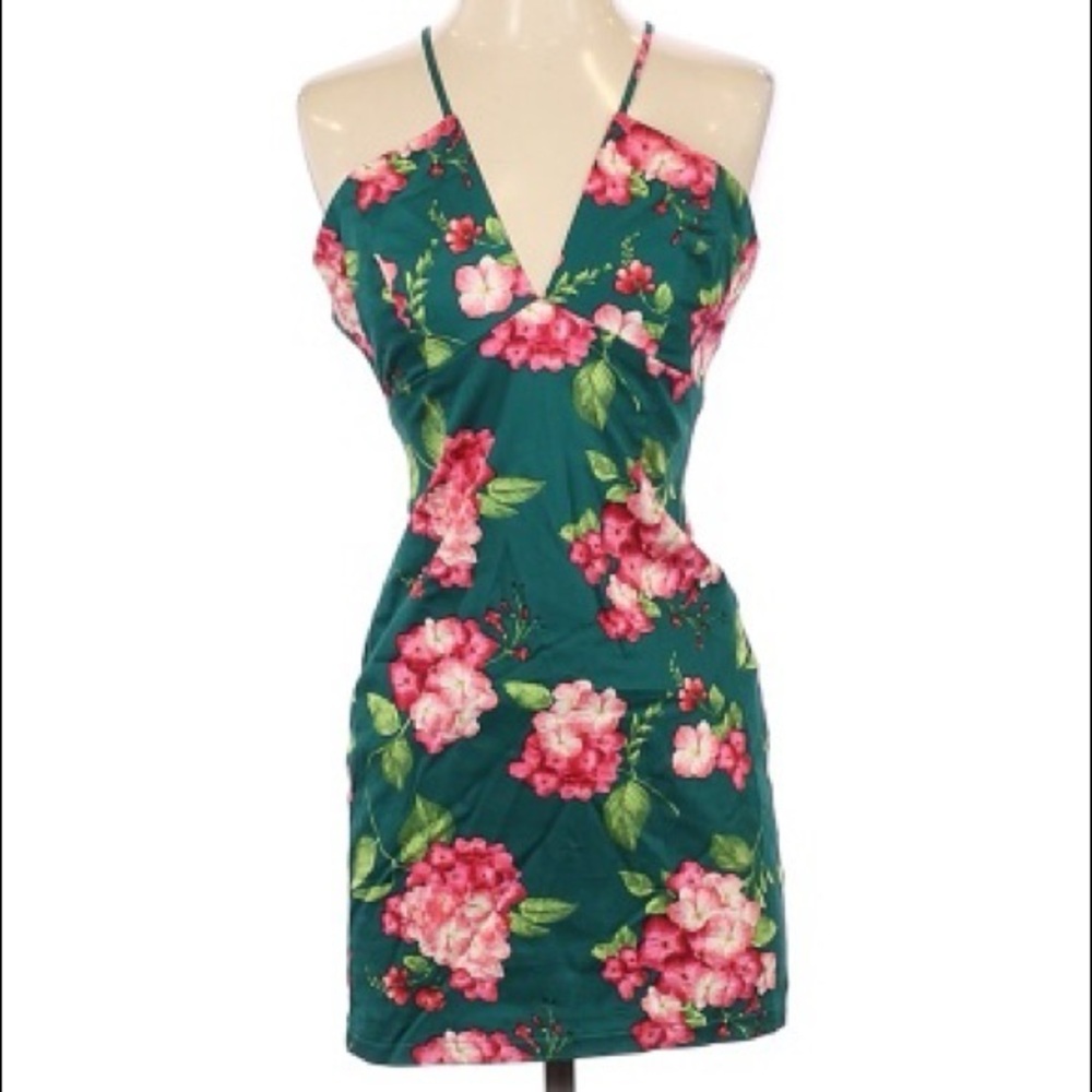 ✨brand NEW✨ FOREVER 21 - Floral Green Dress - size S